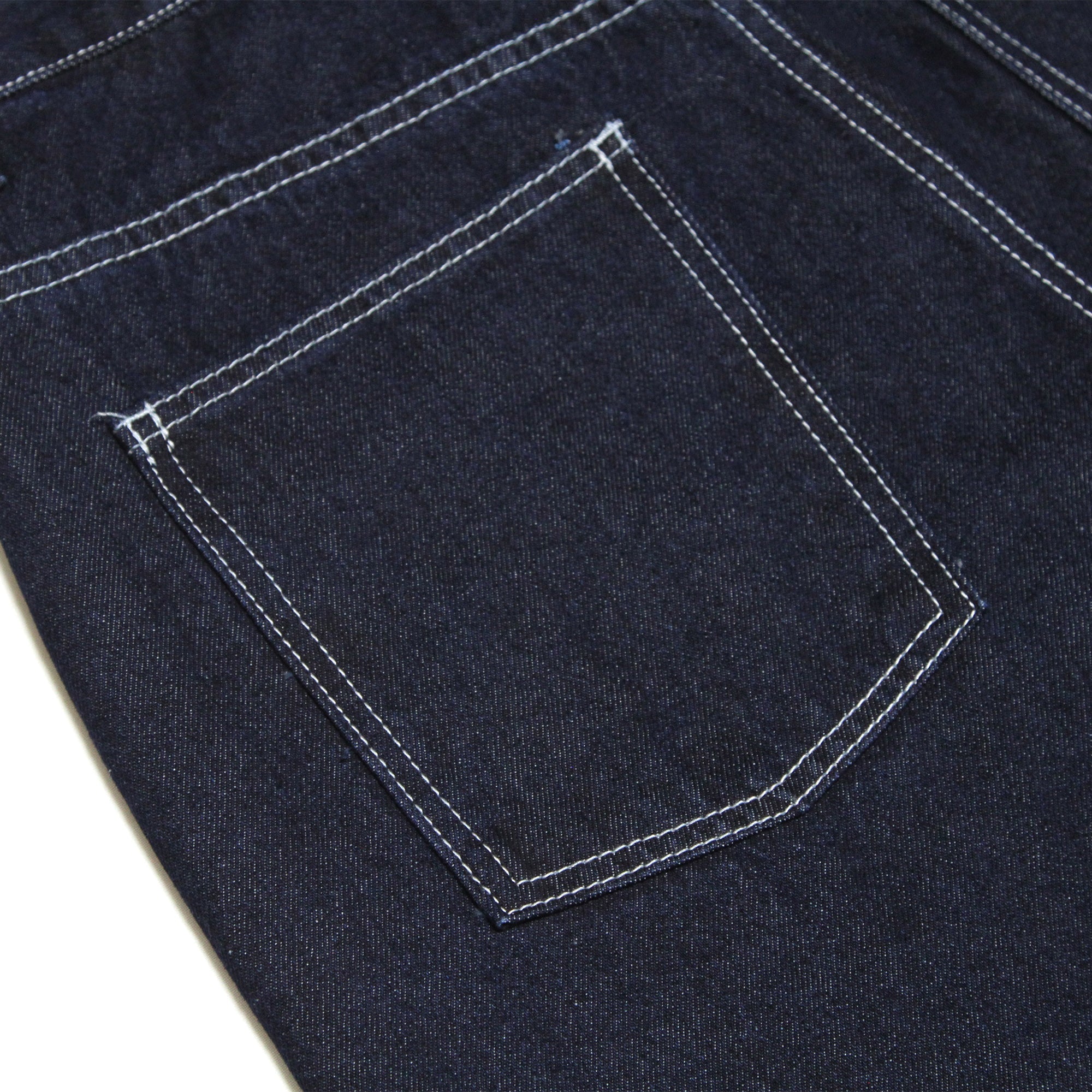 https://cdn.shopify.com/s/files/1/0046/4401/2066/files/MOTO-BUNKAXHEAVIES-CollaborationJeans-DeepBlue12.jpg?v=1767873859